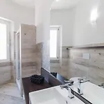 Apartament Castula *